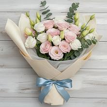 Букет цветов из:  Лизиантусы в Бакчаре