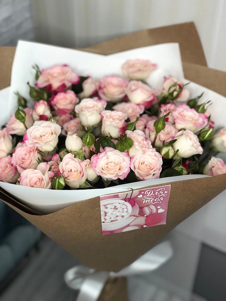 Букет цветов из: Розы в Бакчаре