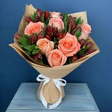 Букет цветов из:  Розы и Альстромерии в Бакчаре