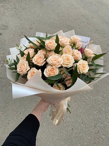 Букет Кремовые розы Латте в Бакчаре