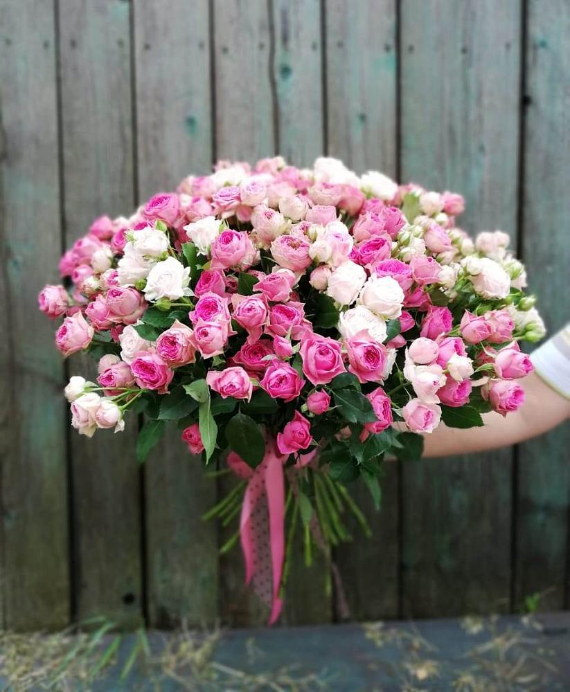 Букет Розовые кустовые розы Натали и Лав Лидия в Бакчаре