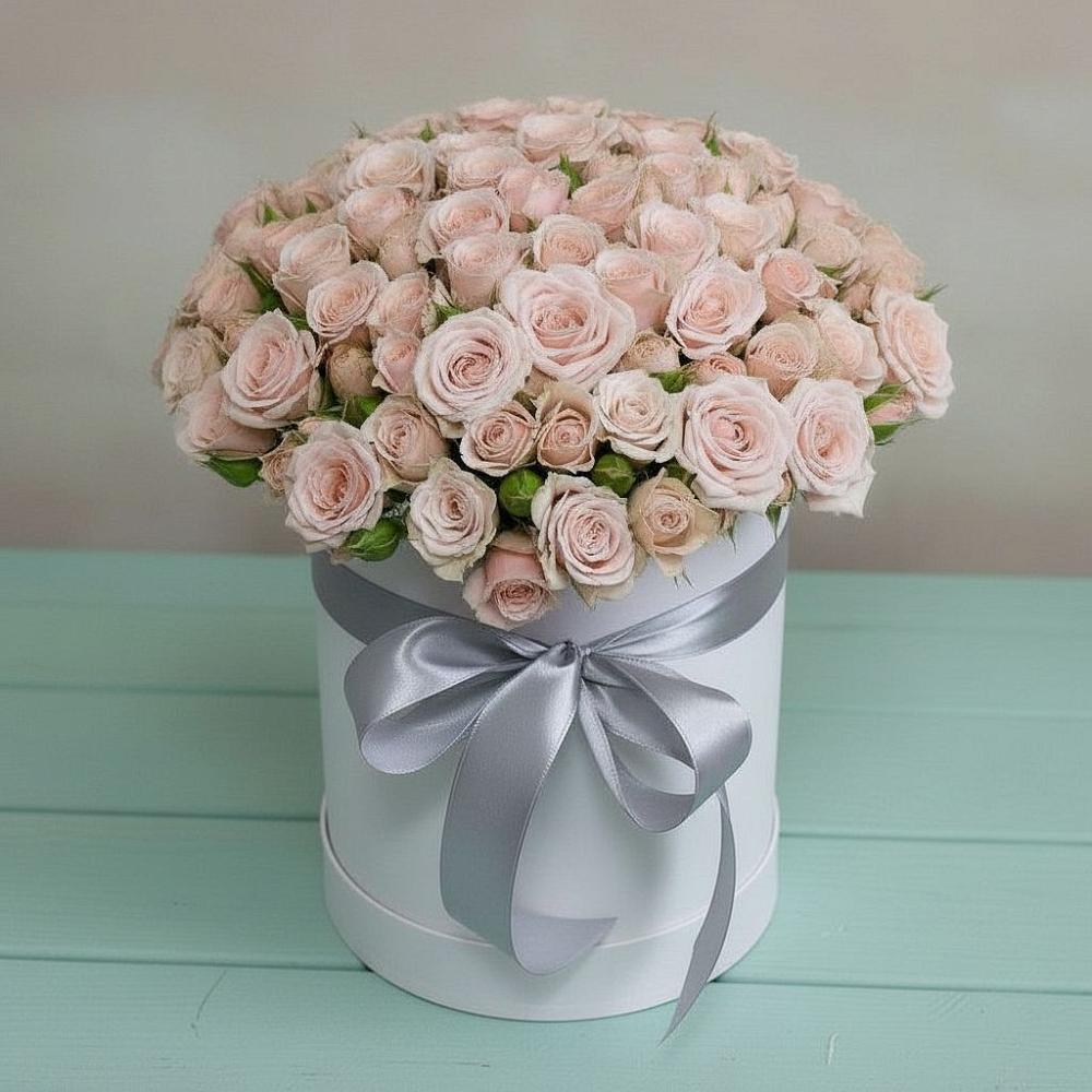 Цветочная композиция из Розы в шляпной коробке в Бакчаре