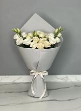 Букет цветов из:  Розы и Лизиантусы в Бакчаре